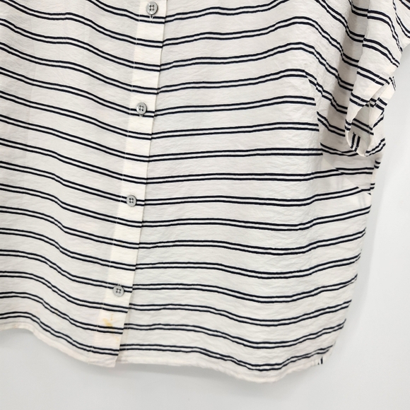 Cabi Sail Away Top Womens Size Large White Black Striped Short Sleeve - Picture 3 of 6